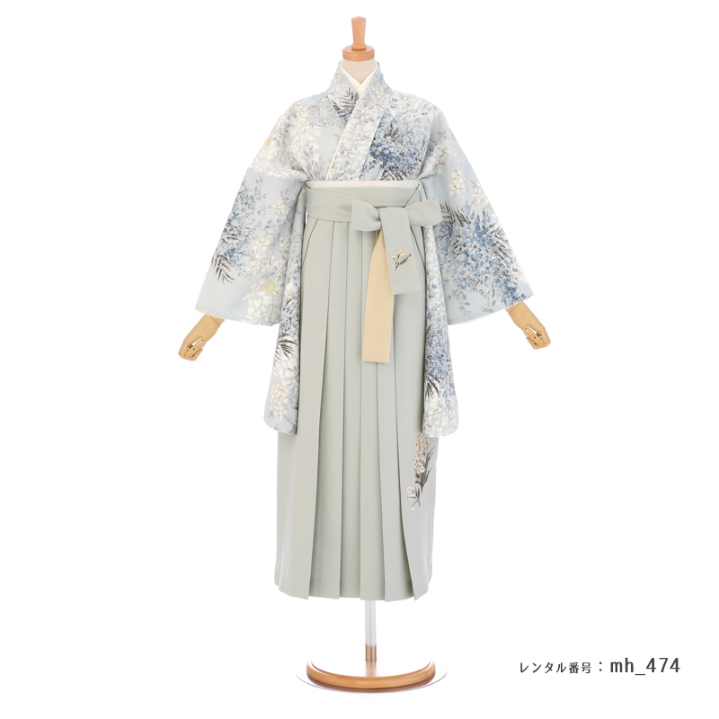 袴を着たモデル画像