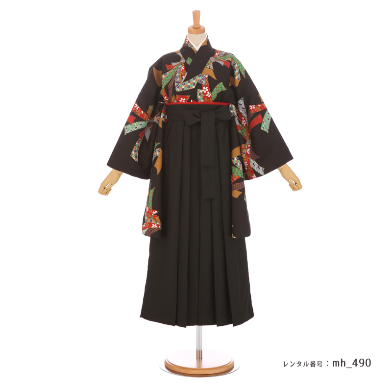 袴を着たモデル画像