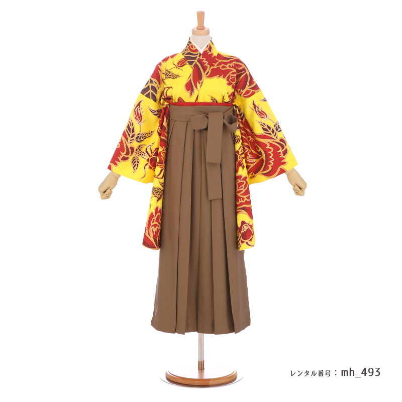 袴を着たモデル画像