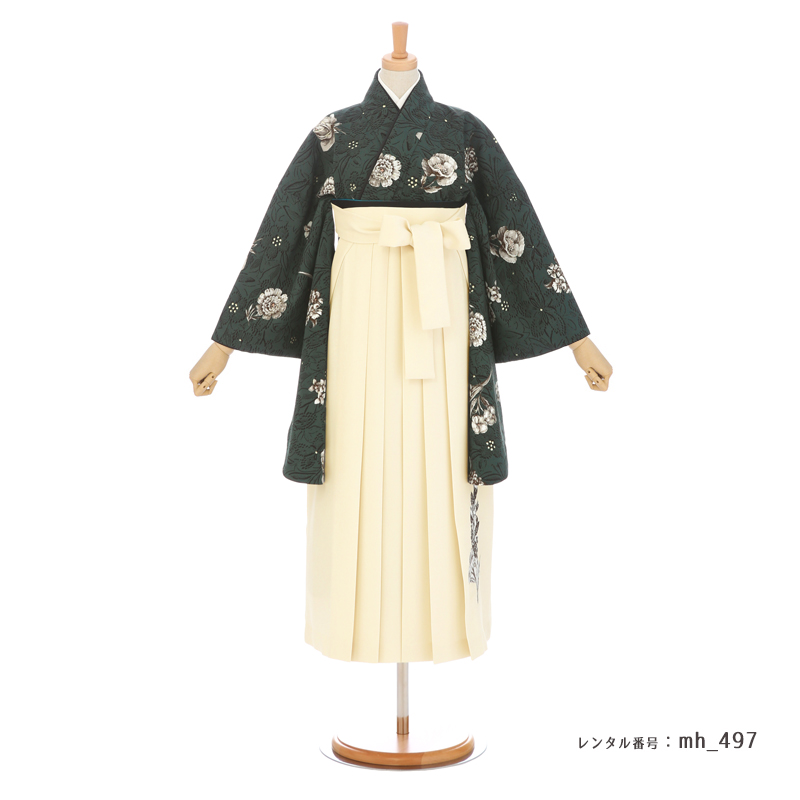 袴を着たモデル画像